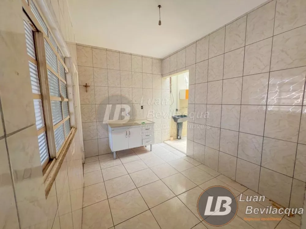 Casa, 3 quartos, 81 m² - Foto 3