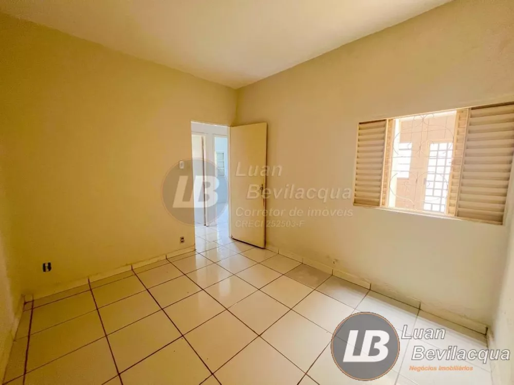 Casa, 3 quartos, 81 m² - Foto 2