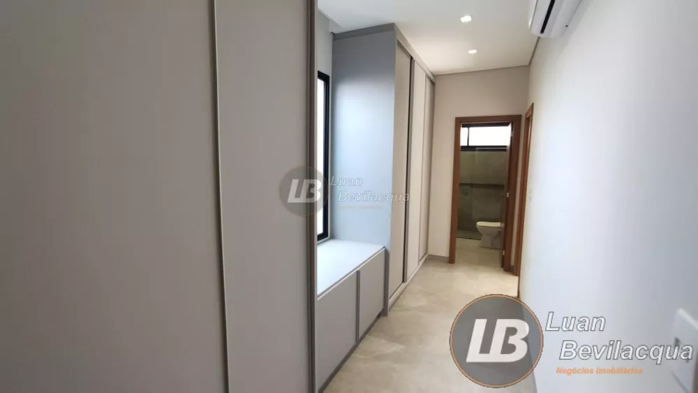 Casa, 3 quartos, 224 m² - Foto 1
