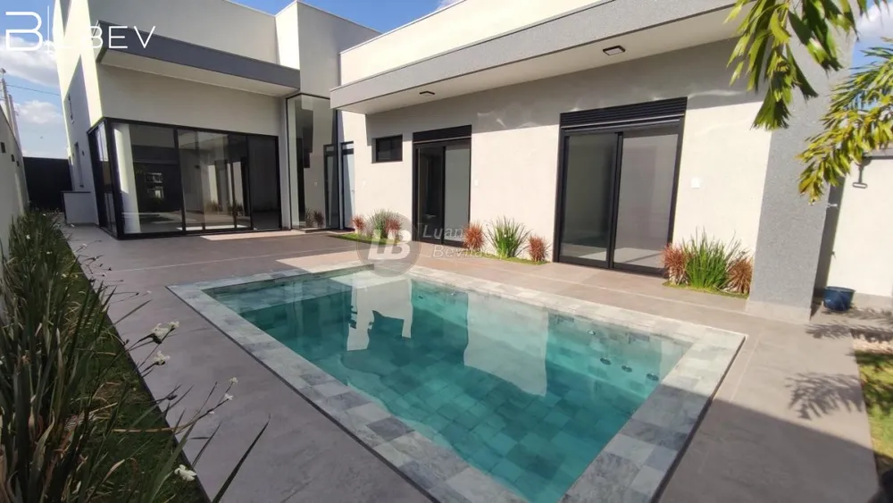 Casa, 3 quartos, 224 m² - Foto 9