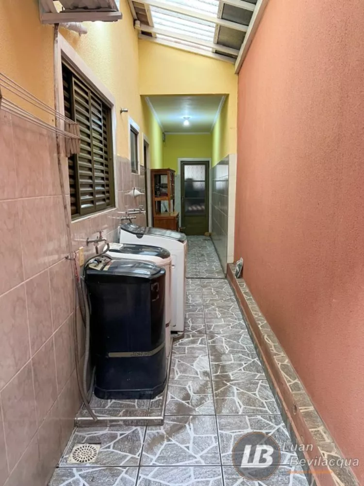 Casa, 3 quartos, 250 m² - Foto 2