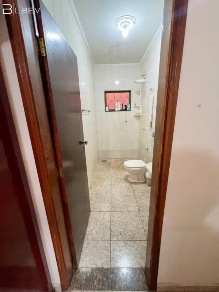 Casa, 3 quartos, 250 m² - Foto 8