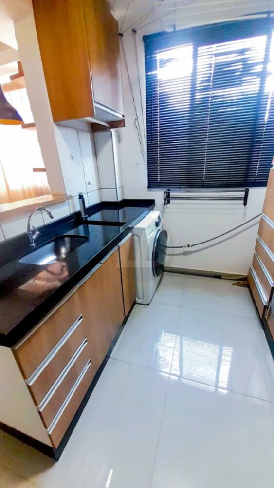 Apartamento à venda com 2 quartos, 45m² - Foto 2