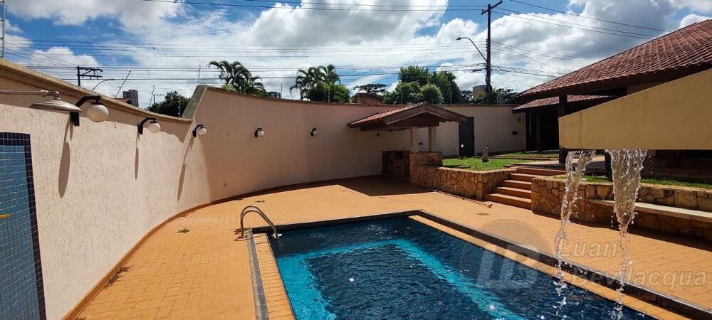 Casa à venda com 2 quartos, 235m² - Foto 34