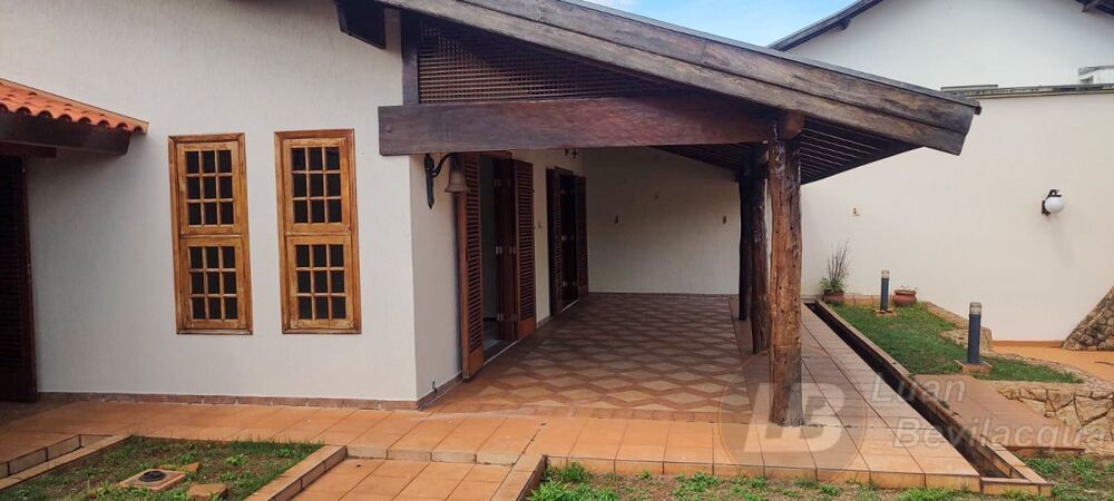 Casa à venda com 2 quartos, 235m² - Foto 5