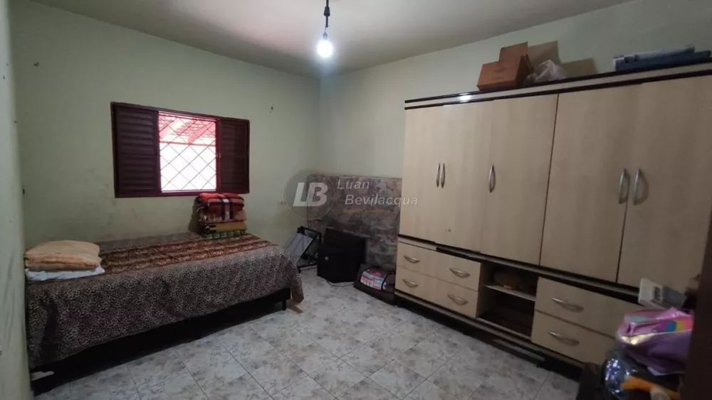 Casa à venda com 2 quartos, 175m² - Foto 8