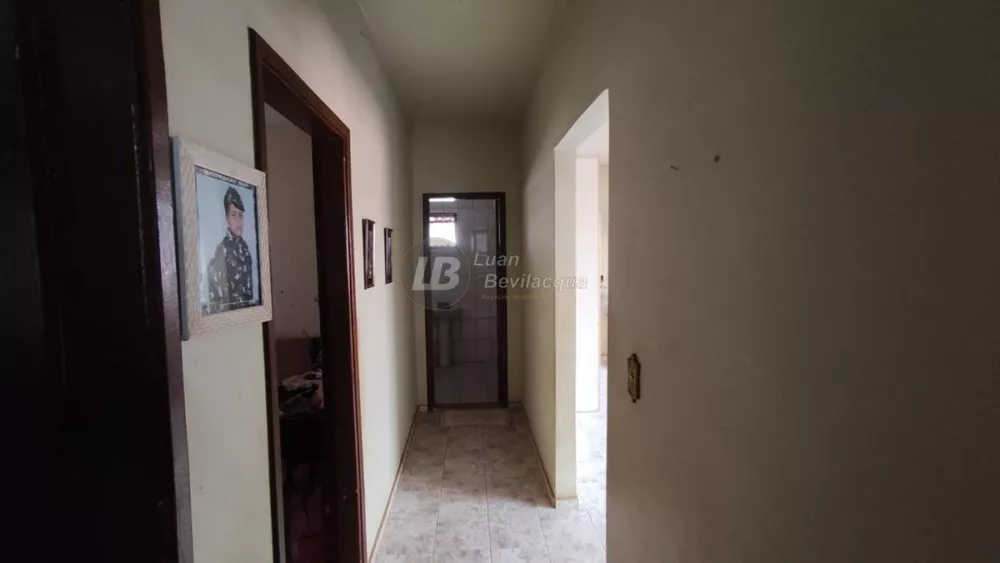 Casa à venda com 2 quartos, 175m² - Foto 5