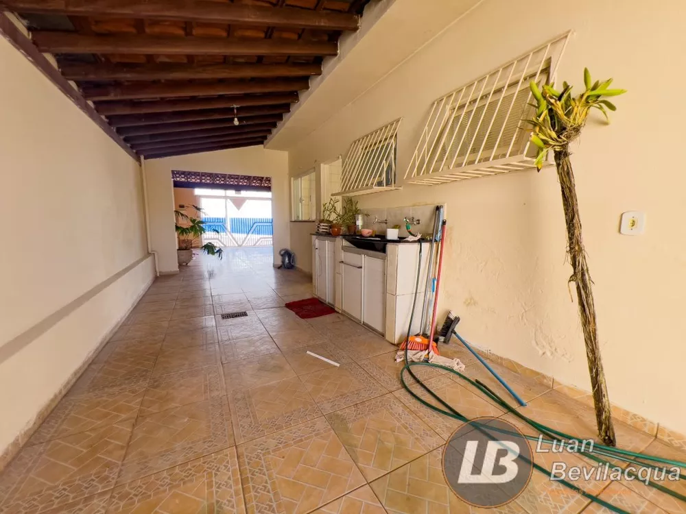 Casa, 3 quartos, 159 m² - Foto 2