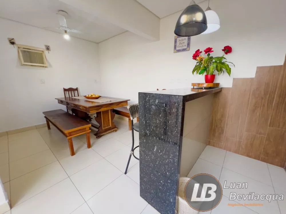 Casa, 2 quartos, 142 m² - Foto 1