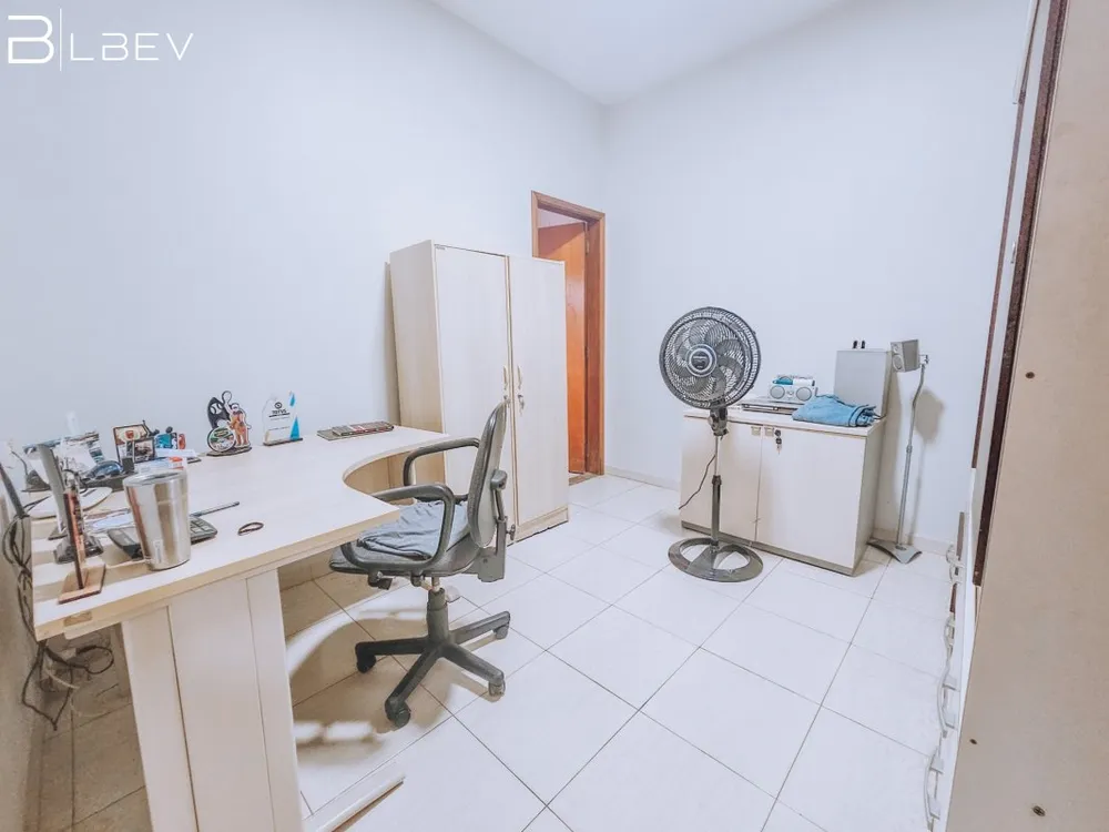 Casa, 3 quartos, 212 m² - Foto 9