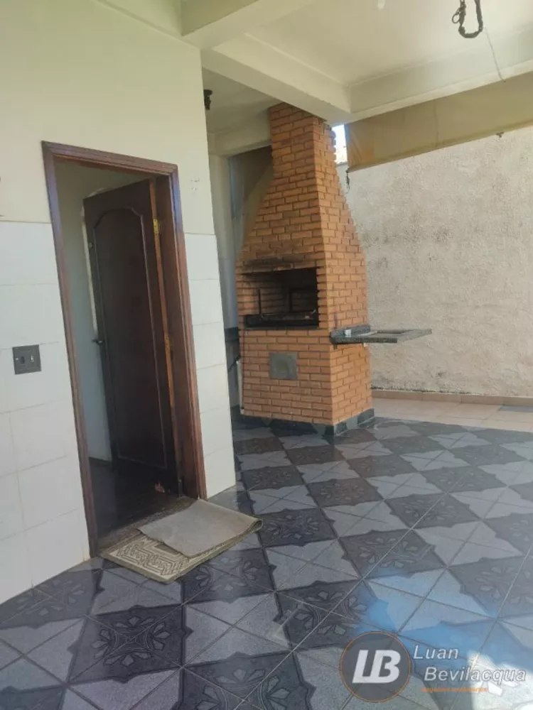 Casa, 4 quartos, 232 m² - Foto 2