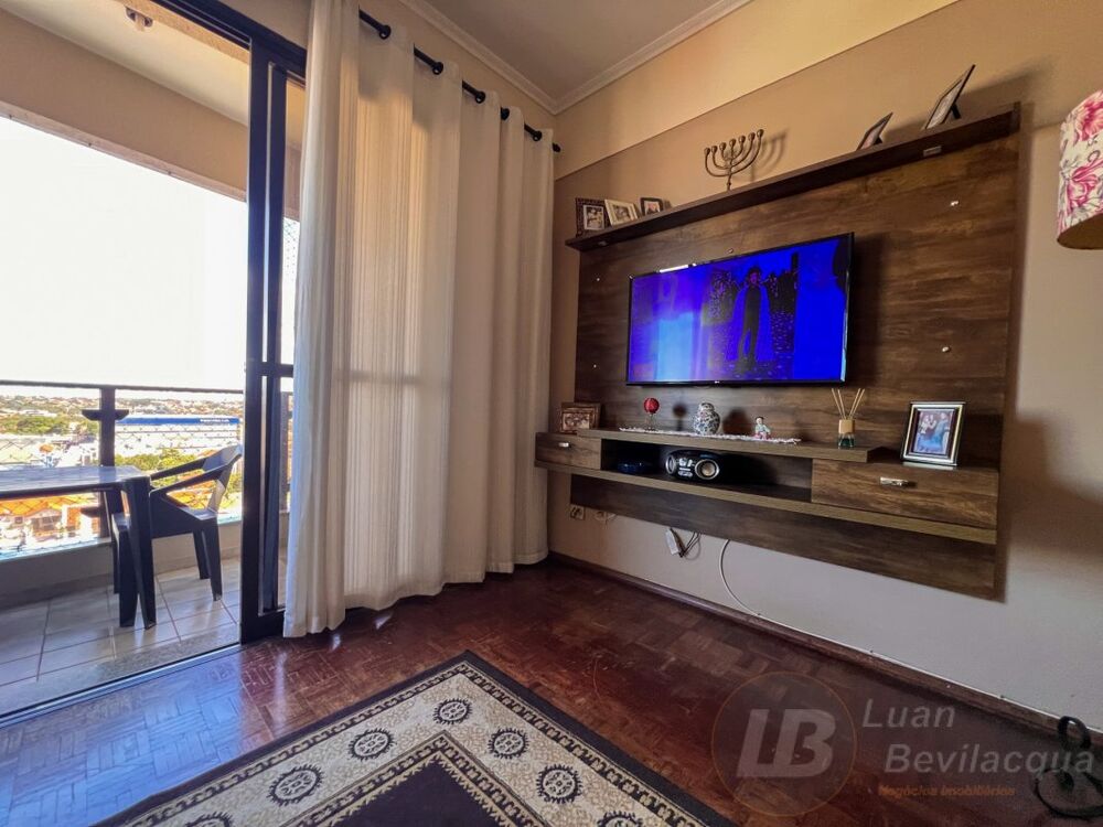 Apartamento à venda com 3 quartos, 120m² - Foto 4