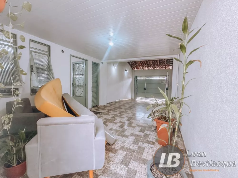 Casa, 3 quartos, 169 m² - Foto 1