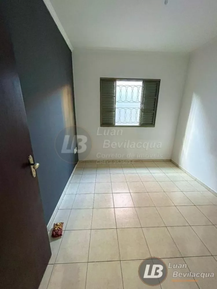 Casa, 3 quartos, 176 m² - Foto 1