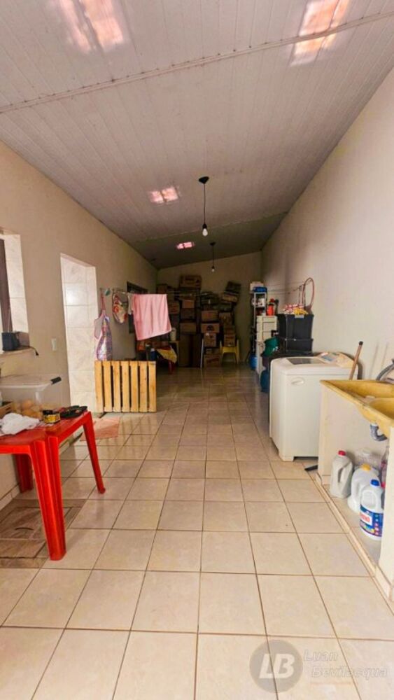 Casa à venda com 3 quartos - Foto 2