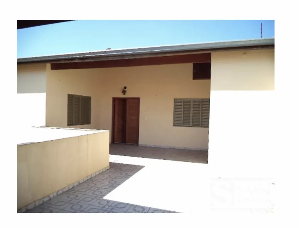 Casa, 6 quartos, 260 m² - Foto 1