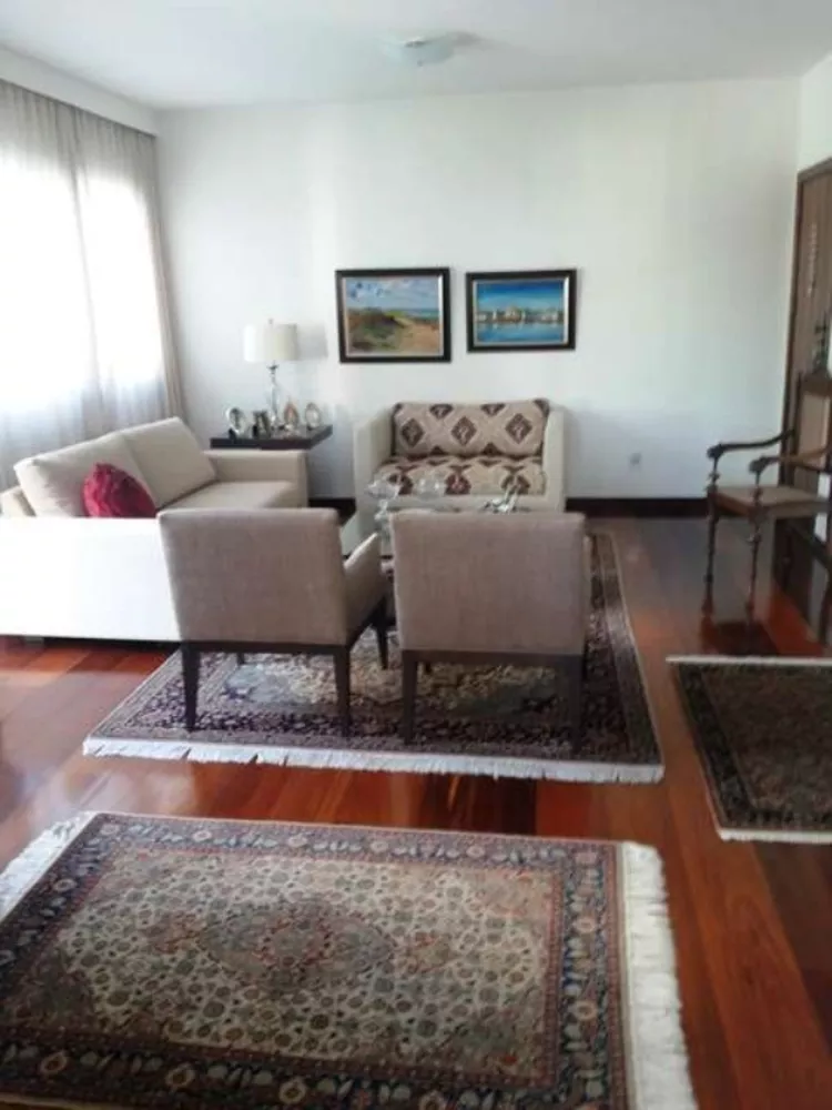 Apartamento à venda com 4 quartos, 267m² - Foto 1