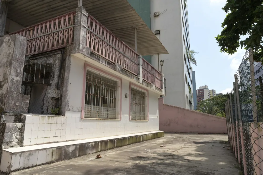Casa, 8 quartos, 670 m² - Foto 3