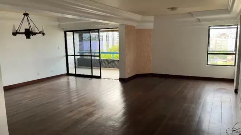 Apartamento à venda com 4 quartos, 189m² - Foto 3