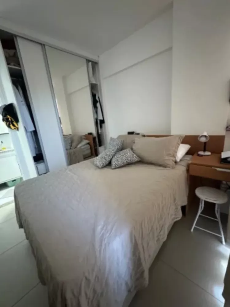 Apartamento à venda com 1 quarto, 29m² - Foto 2