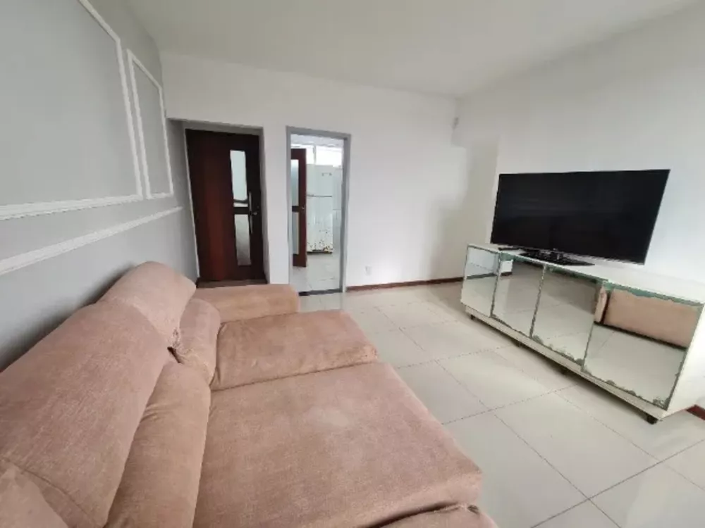 Apartamento à venda com 3 quartos, 104m² - Foto 1