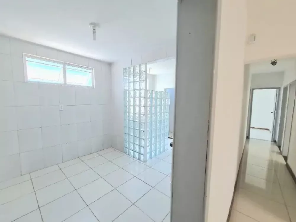 Apartamento à venda com 3 quartos, 104m² - Foto 4