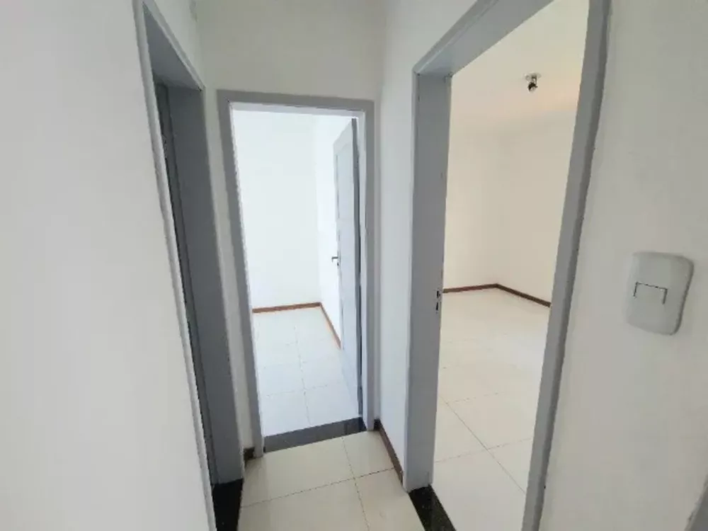 Apartamento à venda com 3 quartos, 104m² - Foto 3