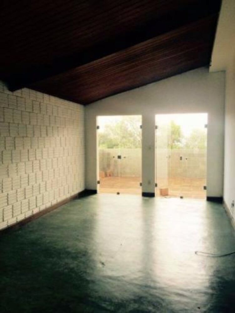 Apartamento à venda com 3 quartos, 150m² - Foto 3