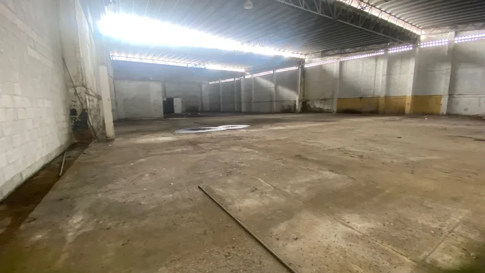 Depósito-Galpão, 1780 m² - Foto 2