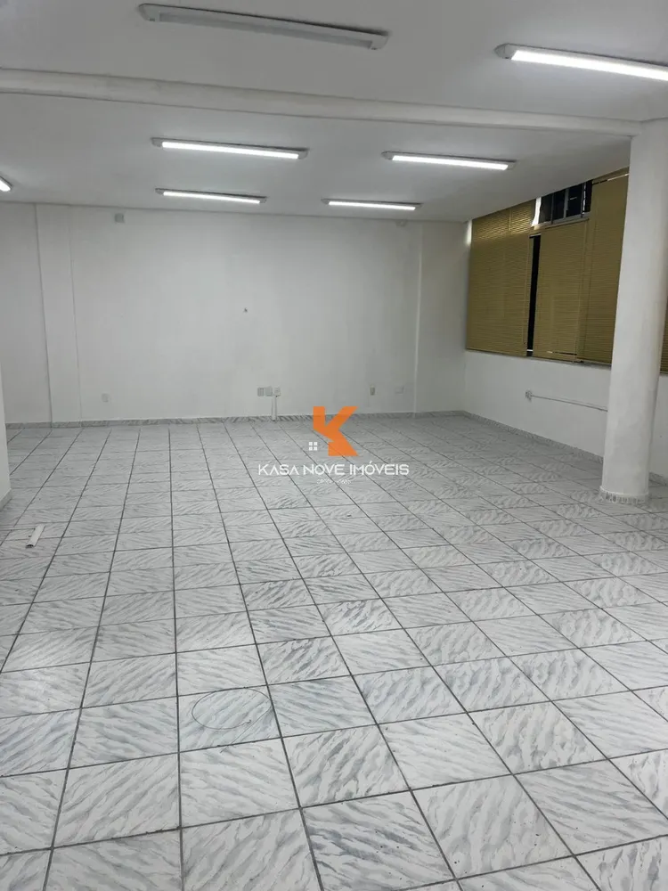 Sala-Conjunto, 180 m² - Foto 1