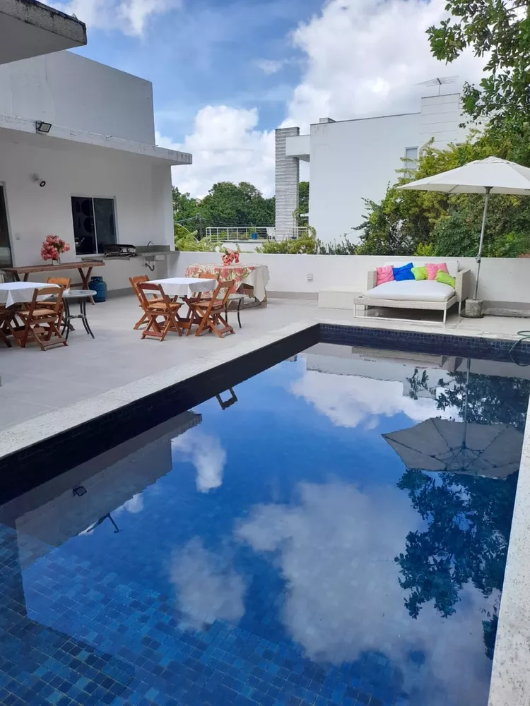 Casa de Condomínio à venda com 6 quartos, 600m² - Foto 1