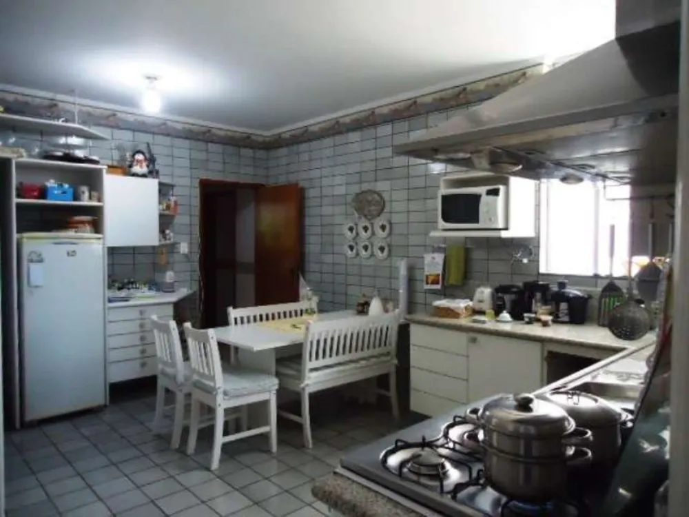 Apartamento, 4 quartos, 200 m² - Foto 11