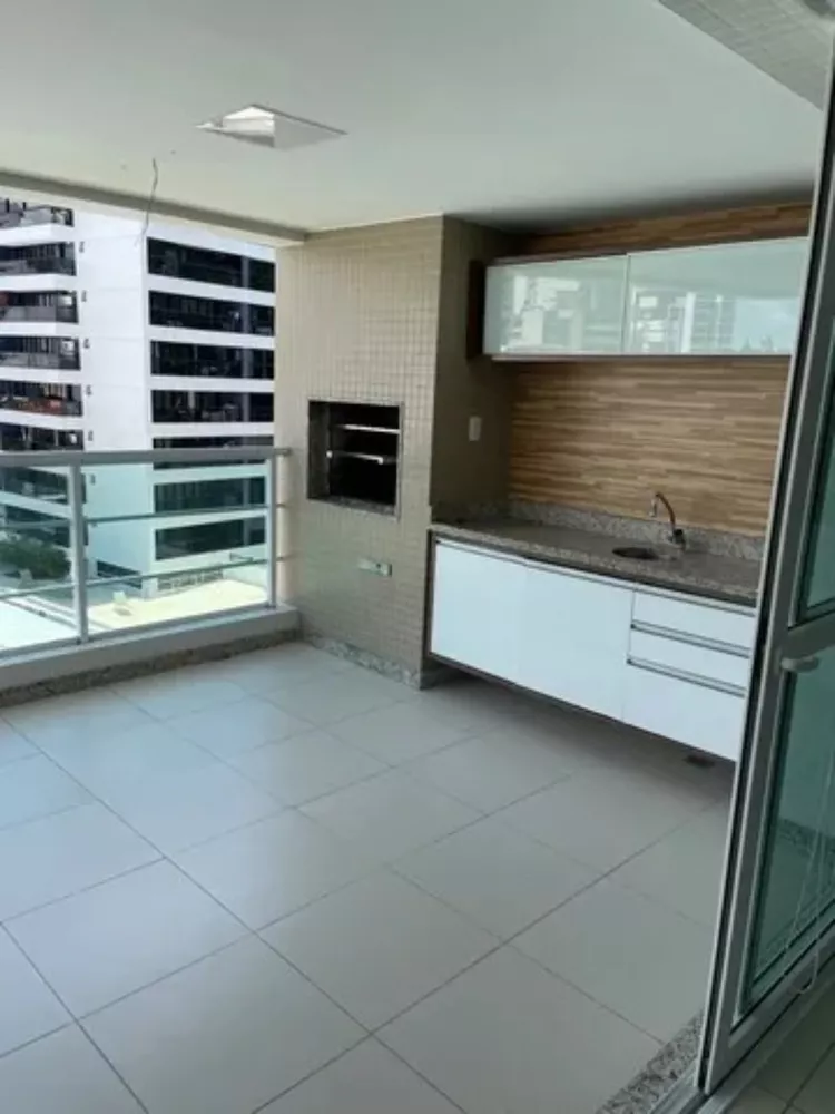 Apartamento à venda com 3 quartos, 143m² - Foto 3