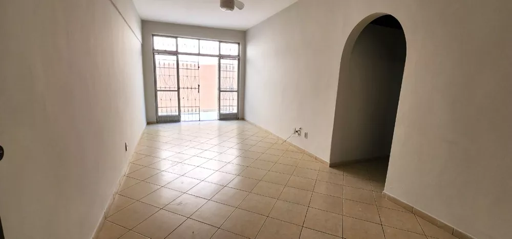 Apartamento à venda com 2 quartos, 118m² - Foto 1