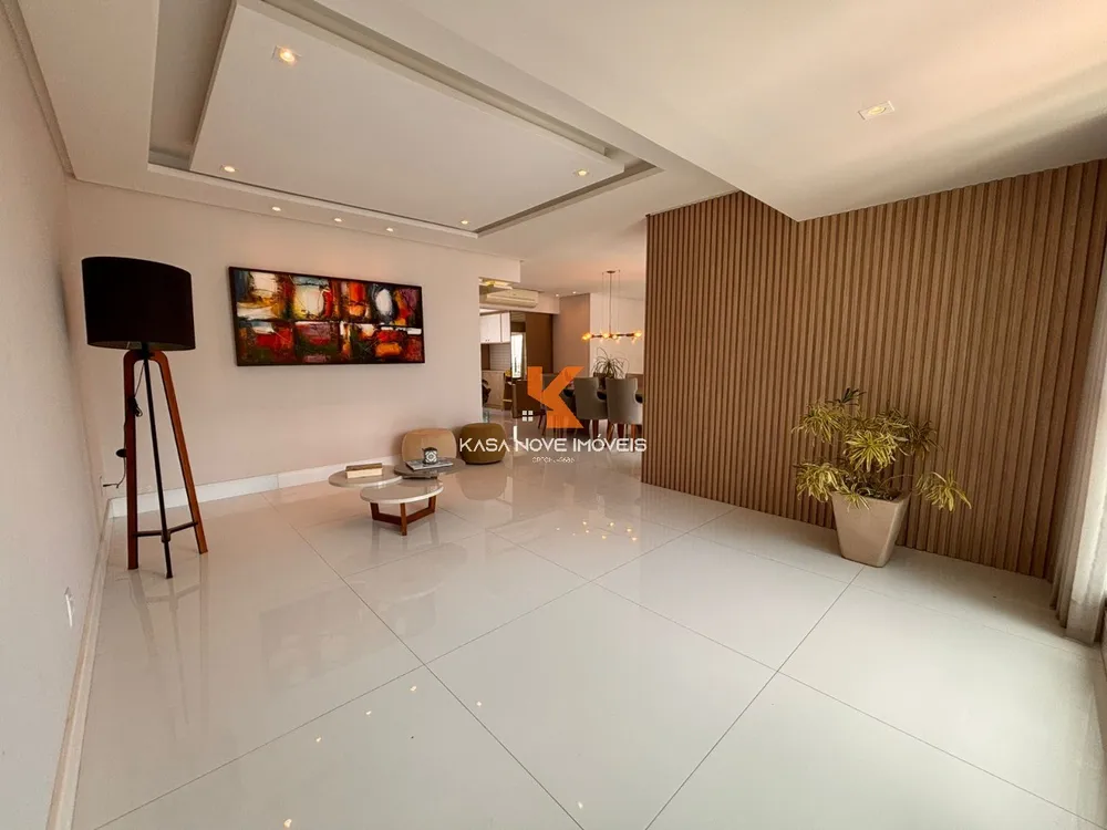 Apartamento, 3 quartos, 187 m² - Foto 2