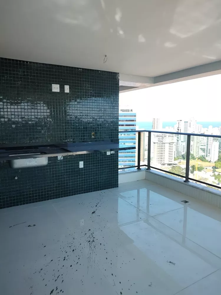 Apartamento à venda com 4 quartos, 212m² - Foto 3