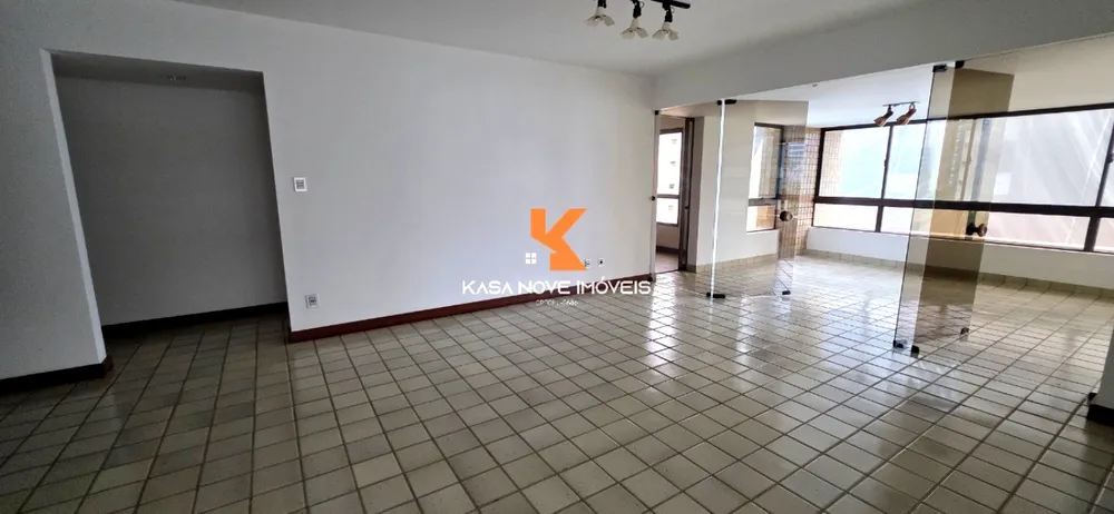 Apartamento, 3 quartos, 319 m² - Foto 2