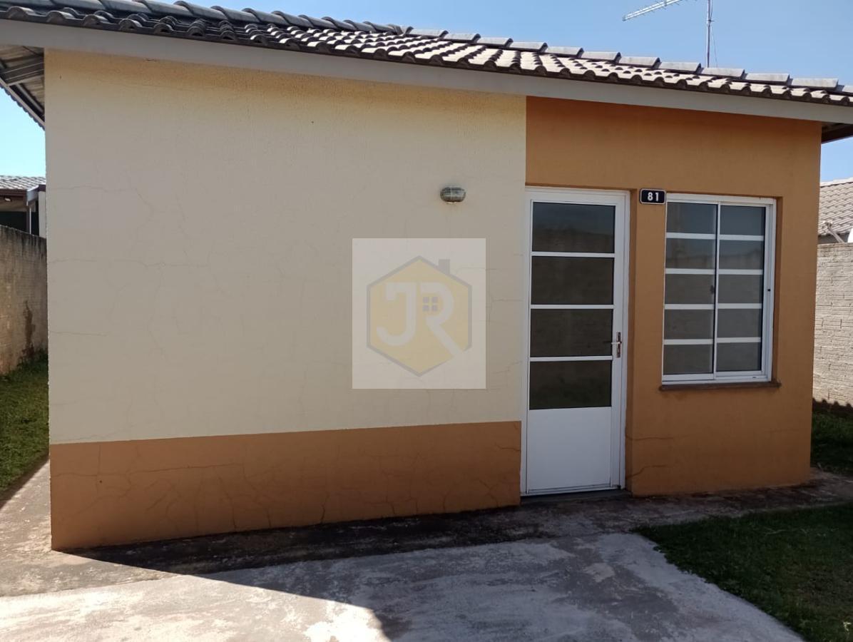 Casa à venda com 2 quartos, 74m² - Foto 2