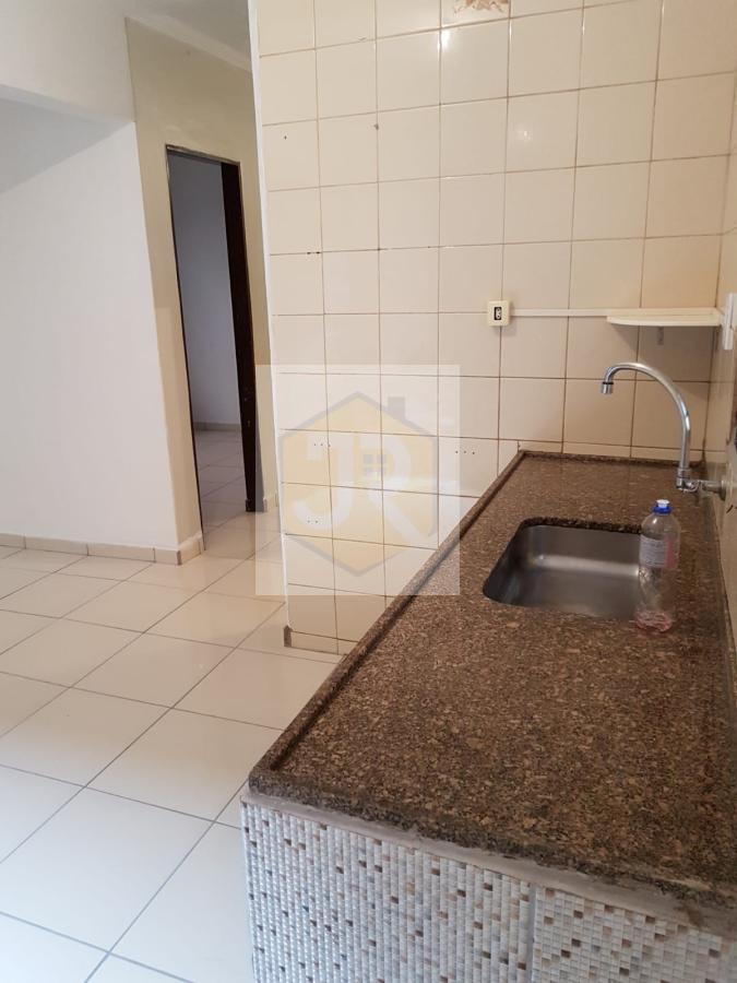 Casa à venda com 3 quartos, 96m² - Foto 14