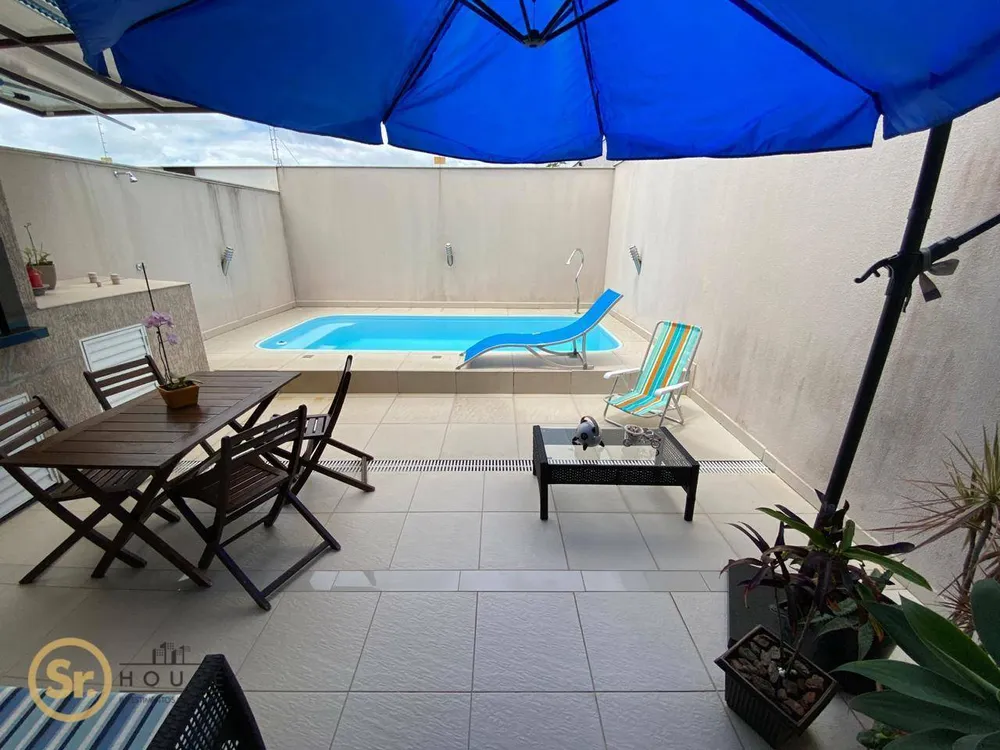 Sobrado, 3 quartos, 183 m² - Foto 2