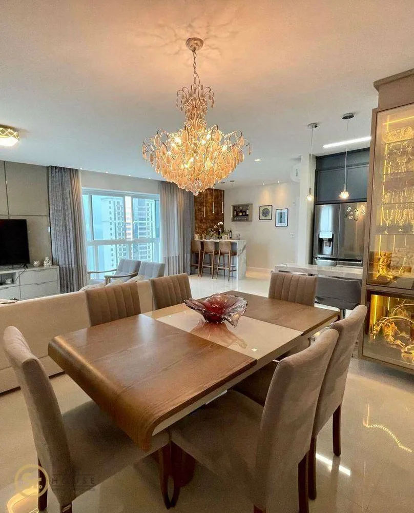 Apartamento, 4 quartos, 146 m² - Foto 2