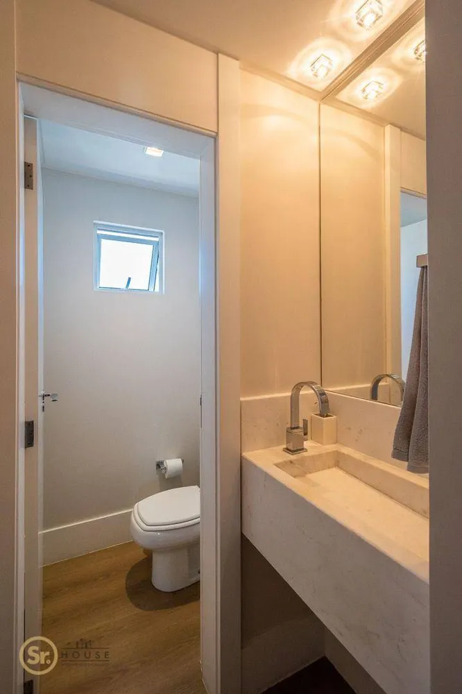 Cobertura, 3 quartos, 253 m² - Foto 4