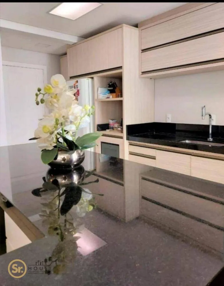 Sobrado, 3 quartos, 231 m² - Foto 2
