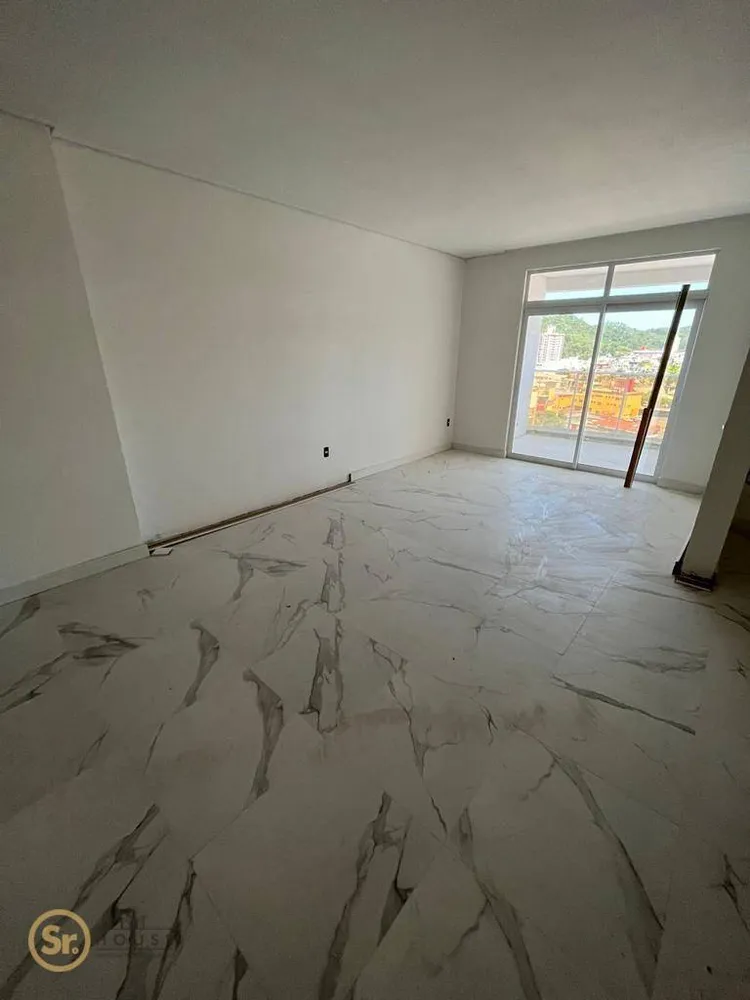 Apartamento, 3 quartos, 112 m² - Foto 2