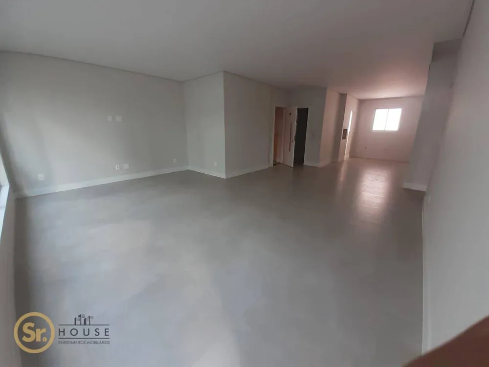 Apartamento, 3 quartos, 120 m² - Foto 1