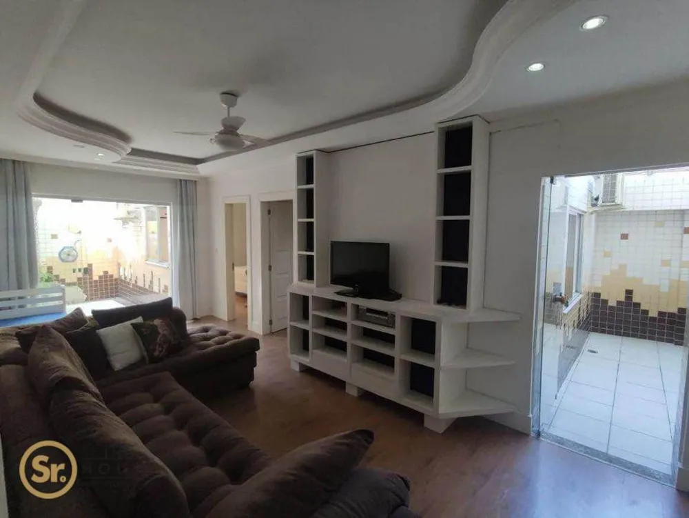 Apartamento, 3 quartos, 190 m² - Foto 1