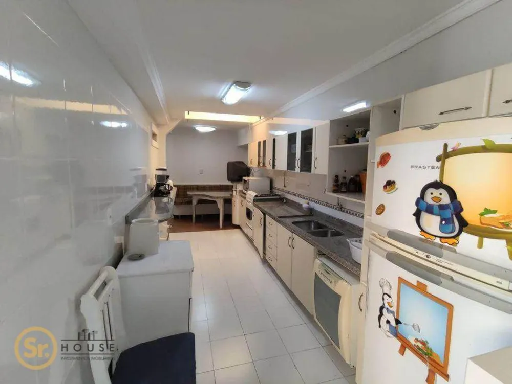 Apartamento, 3 quartos, 190 m² - Foto 3