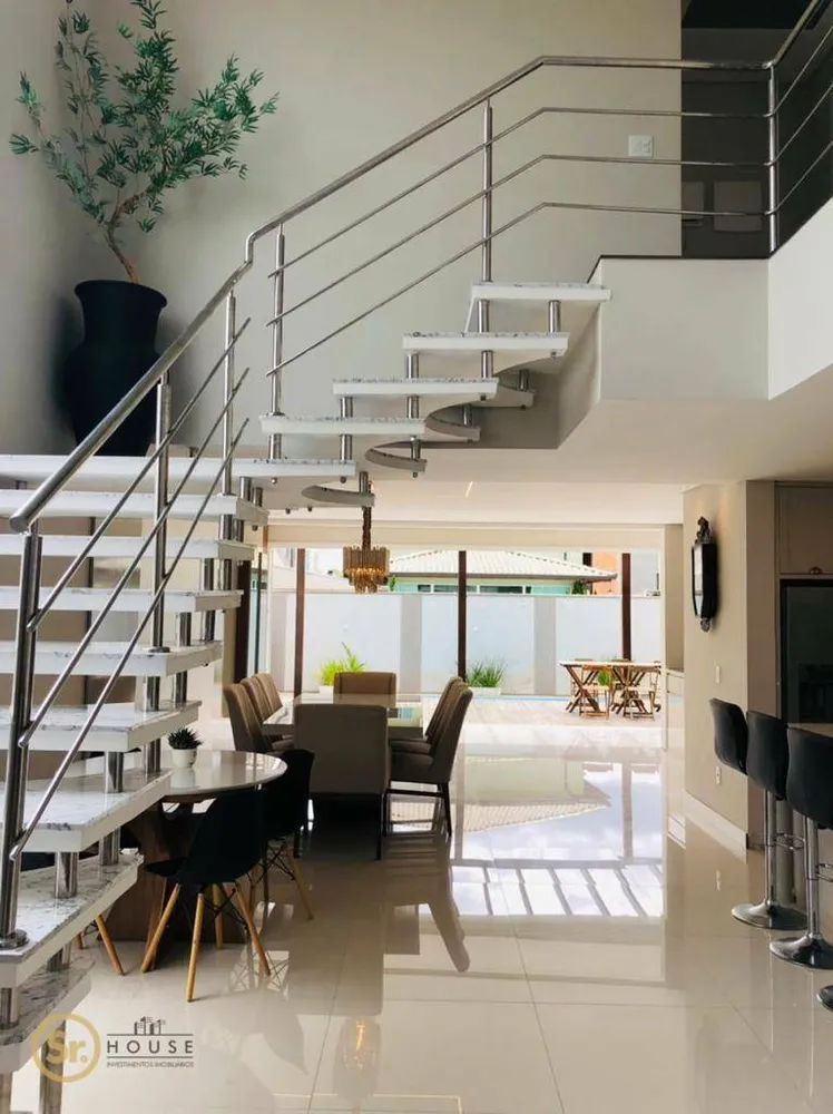Casa, 4 quartos, 286 m² - Foto 3