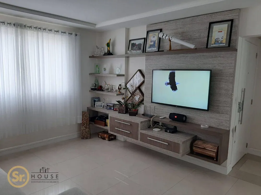 Apartamento, 3 quartos, 122 m² - Foto 1