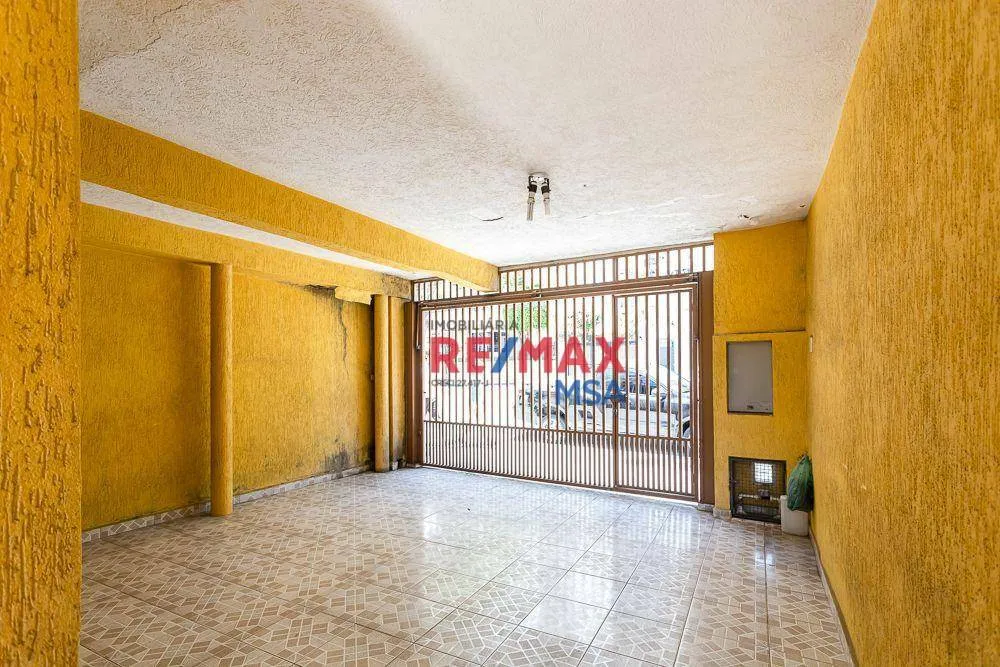Casa, 3 quartos, 200 m² - Foto 1